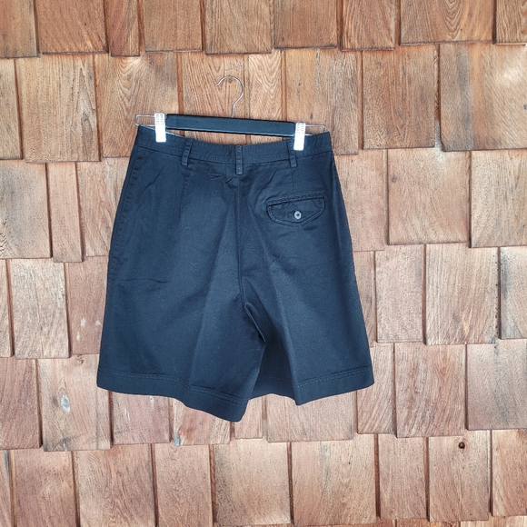 Vintage high rise, pleated shorts - Picture 6 of 7